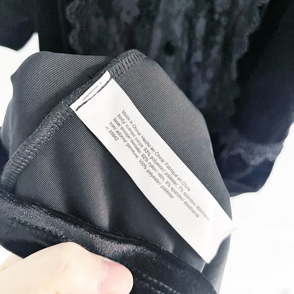 ELOQUII Elements Puff Sleeve Dress With Lace Inserts - Picture 6 of 8